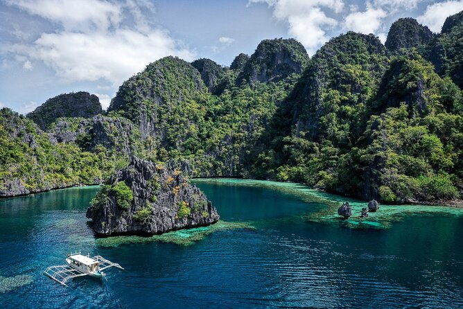 Coron Ultimate Tour - Private Tour w/ Buffet Lunch (Full Day) - Quick take: the details that matter most