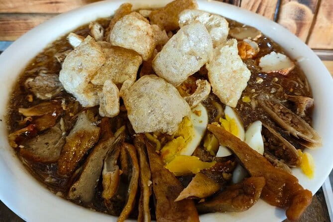 Day Tour in Manilas History and Savor a Cultural Dinner - Casa Manila and a look inside elite colonial life