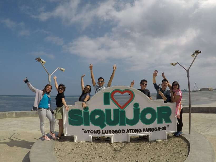 Dumaguete: Siquijor Island & Cambugahay Falls Private Tour - Lunch, fees, and the value of $223