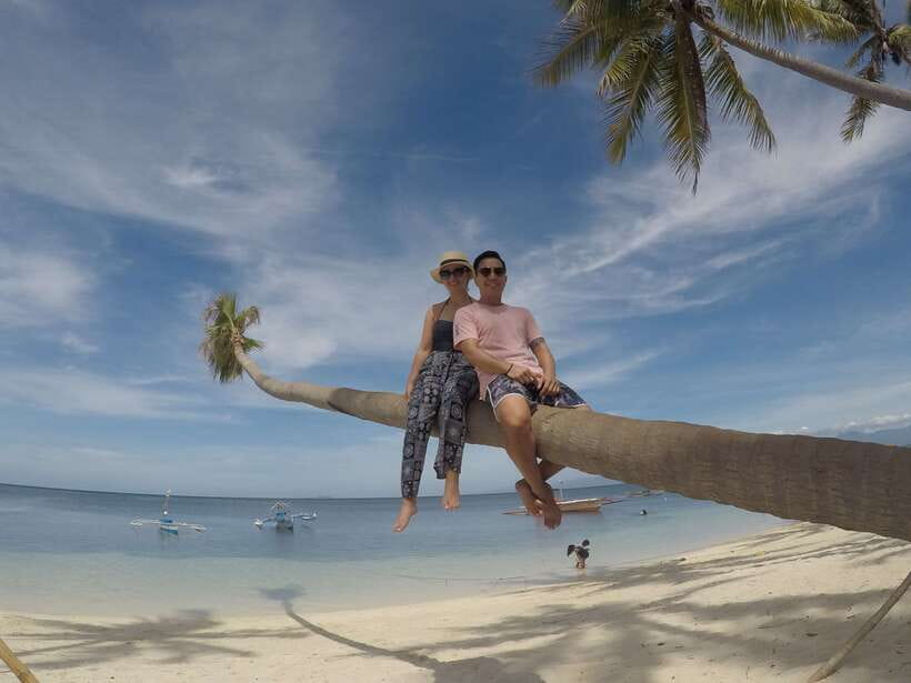 Dumaguete: Siquijor Island & Cambugahay Falls Private Tour - Paliton Beach and the first coastal views