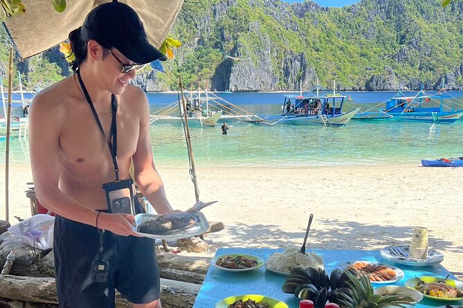 El Nido Full Day Tour C with Buffet Lunch - Secret Beach, a swim through the rocks