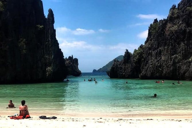 El Nido Group Tour A with Beach Lunch - Secret Lagoon: the day’s most playful entrance