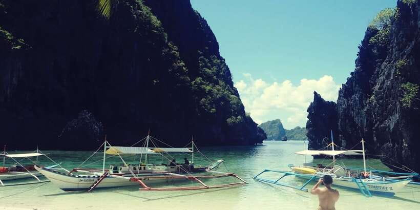 El Nido: Hidden Beaches and Lagoons Boat Hopping Tour D - Nat Nat Beach for snorkeling and easy swimming