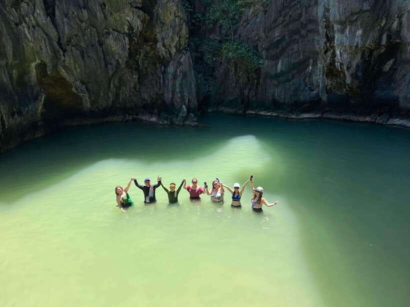 El Nido: Island Hopping Tour C with Lunch EDTF included - Snorkeling, Turtle Beach, and Pasandigan Beach