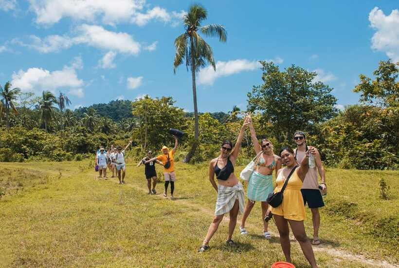 El Nido: Jeepney Adventure Tour with Lunch - Bulalacao Waterfalls requires a short but real hike