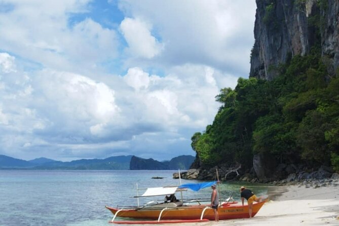 El Nido Palawan fishing with local Fisherman with lunch - Why this fishing trip feels different from El Nido’s usual tours