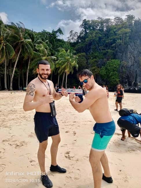 El Nido Private Tour: Adventure with Highlights from A & C - Secret Lagoon and the narrow entrance