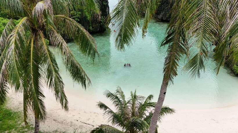 El Nido: Private Tour B with Snake Island and Caves - Starting Near Marbers Beach Club