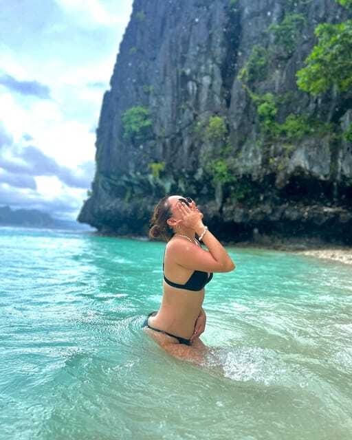 El Nido: Snake Island and Cave Tour with Island Lunch - Viewing Cathedral Cave from the water