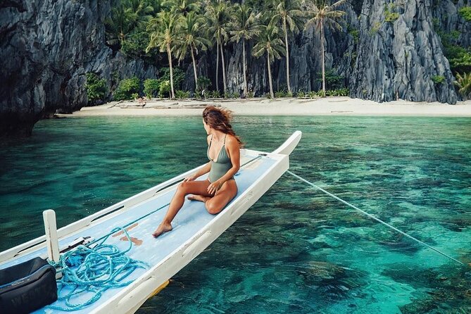 El Nido Tour A - Big Lagoon Premium Tour (Private / Shared) - Shimizu Island brings in the beach break