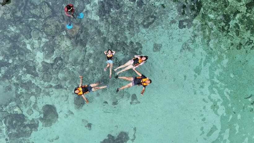 El Nido: Tour A&C by Private Speedboat –Skip the Crowds Fast - Hidden Beach, reached through a narrow passage