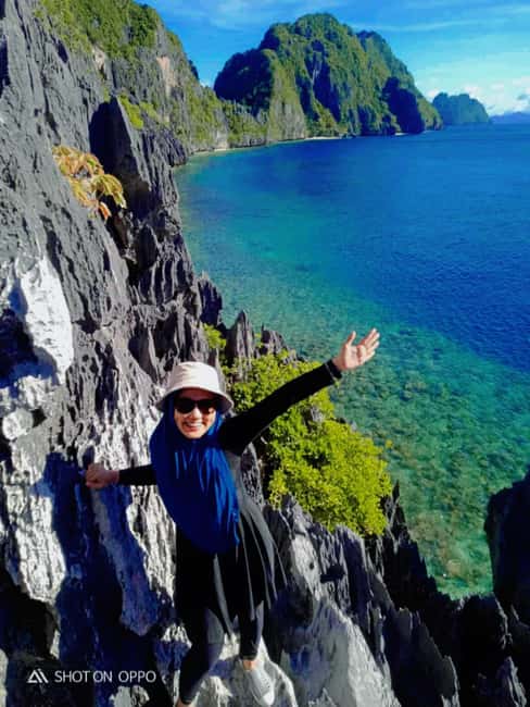 El Nido Tour C: Explore Hidden & Secret Beach Adventure - Helicopter Island, Palawan’s long beach stop