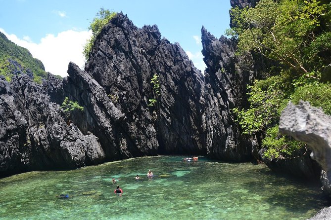 El Nido Tour C - Starting the morning with BIZ IT Travel and Tours