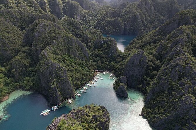 Exclusive Super Ultimate tour for 2 pax - Kayangan Lake: Coron’s famous first impression