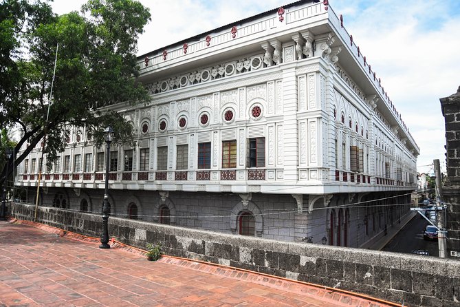 Explore Intramuros: Introduction to Philippine History - Why Intramuros Works Best With a Guide