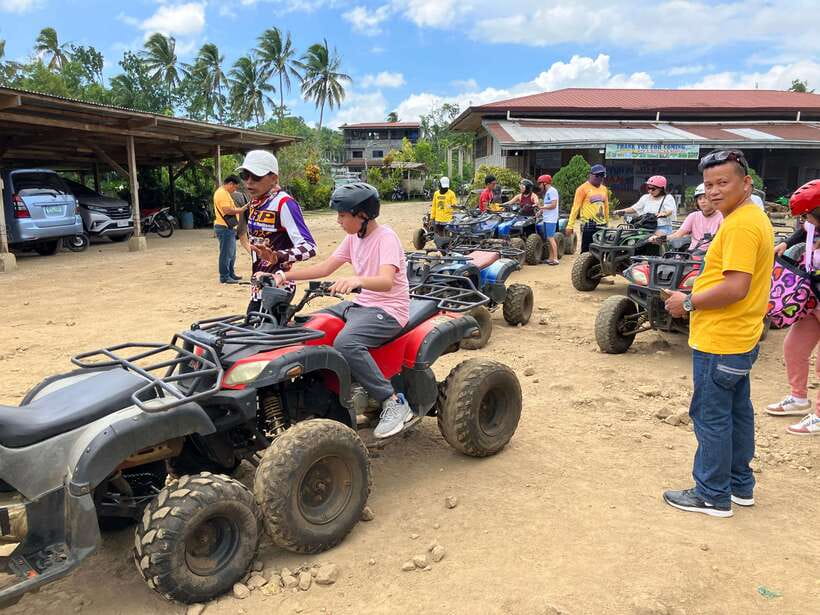 From Cebu City: Bohol Island Highlights in One Day - Loboc River Cruise with a Filipino buffet