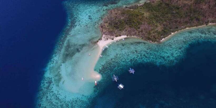 From Coron: Private Island-Hopping Cruise with Lunch - What the private boat format changes