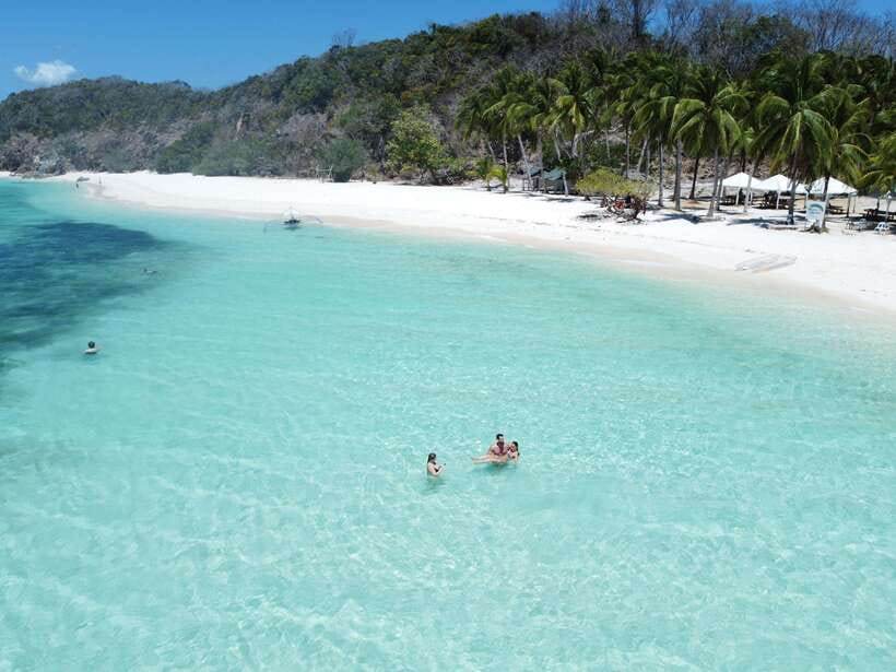 From Coron Town: Beaches and Islands Boat Tour with Lunch - What the $42 price really covers