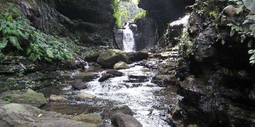 From Manila: Day Tour to Enchanting Hidden Valley - The waterfall walk and what to expect