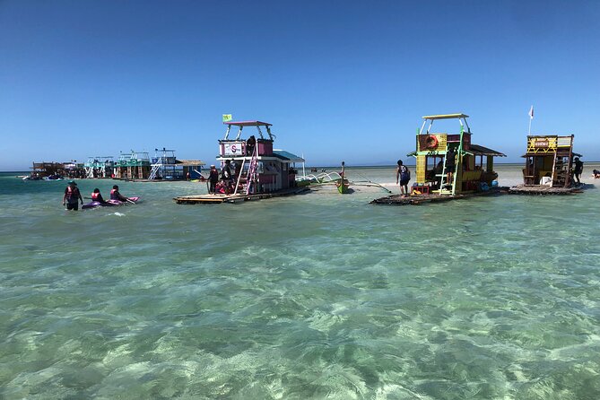 From Manila: Little Boracay Beach w/ Floating Bamboo Cottage - The floating bamboo cottage meal
