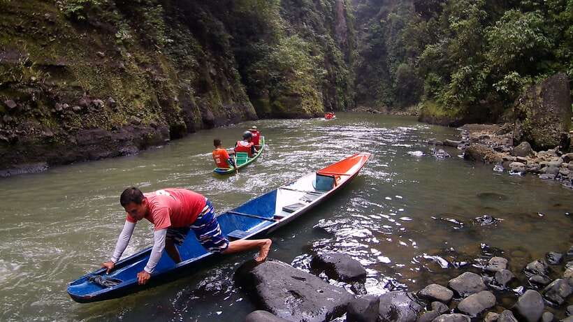 From Manila: Majestic Pagsanjan Falls Adventure - Guides, Drivers, and Service
