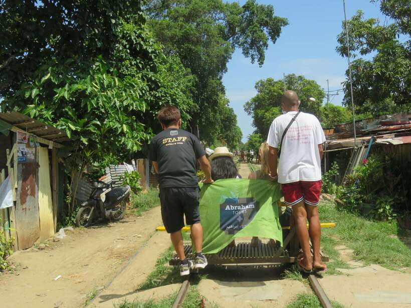 From Manila: Pagsanjan Falls Day Tour - Preparing for the Pagsanjan River