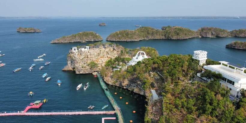 From Manila: Pangasinan Hundred Islands Guided Tour - What to pack for heat, water, and the van
