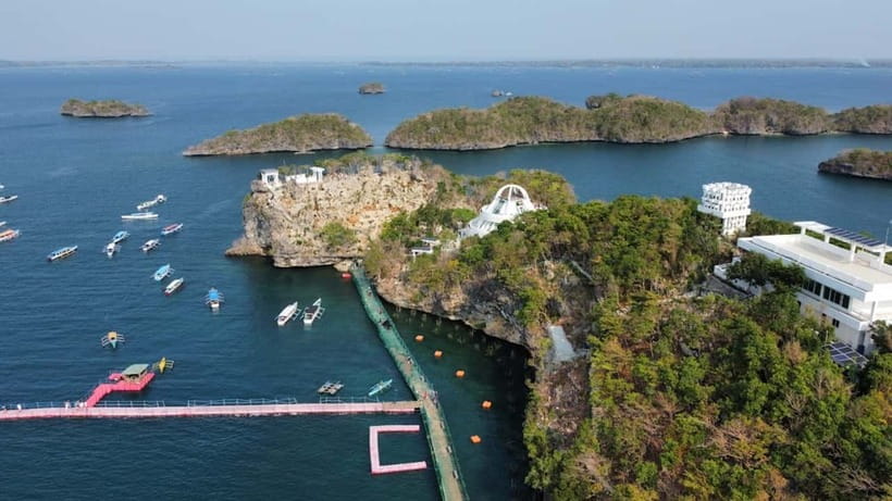 From Manila: Pangasinan Hundred Islands Guided Tour - 3:50 AM at Petron, then a long ride north