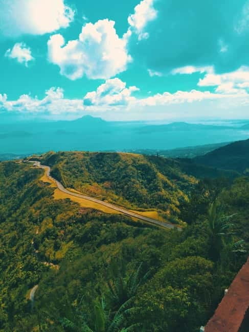 From Manila: Tagaytay Countryside Wonders: A Half-Day Tour - Tagaytay City Fruit Market: a tasty first stop