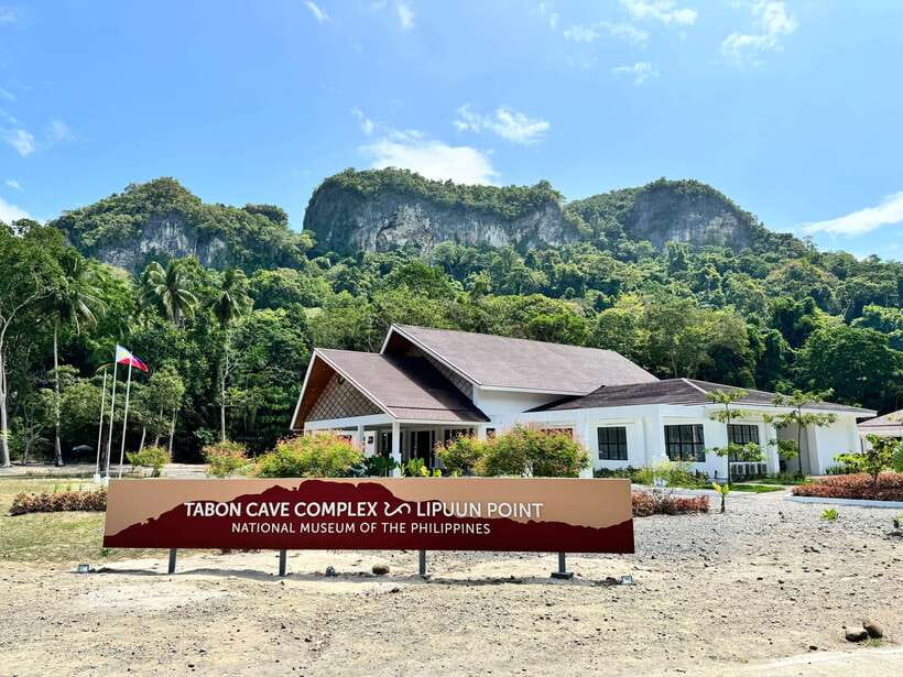 From Puerto Princesa: Tabon Cave Day Tour with lunch - The 5:30 AM departure and the road to Quezon