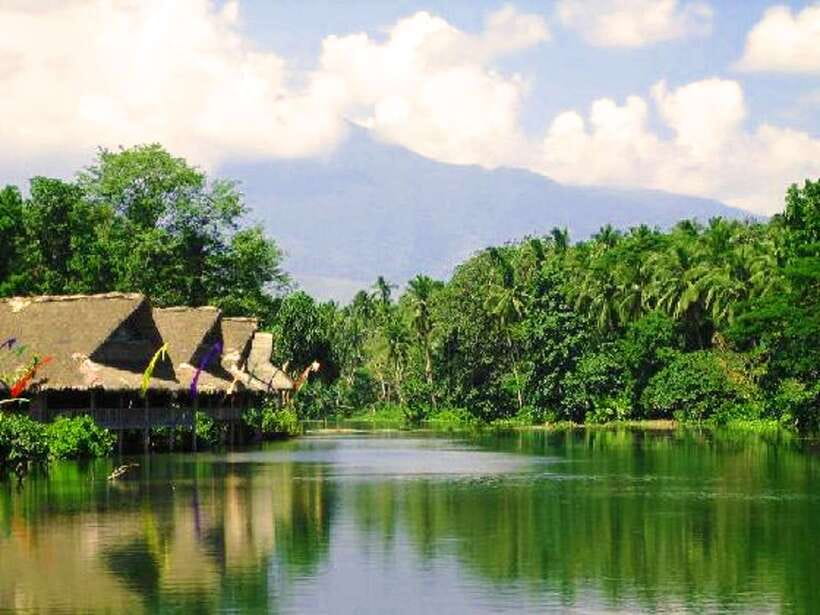 Full Day Tour Villa Escudero Plantation - Key details that shape the day