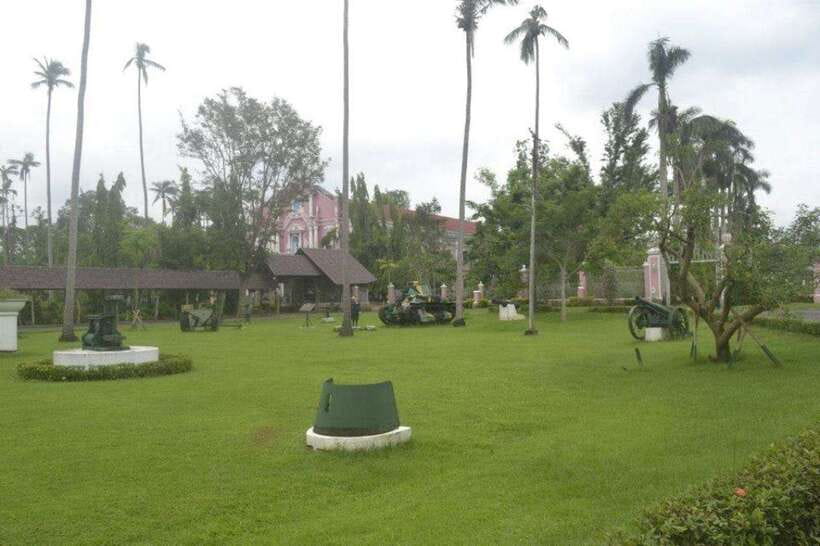 Full Day Tour Villa Escudero Plantation - Touring the Escudero family museum
