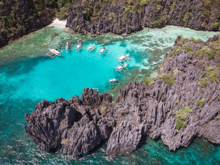 Half-Day Seasation Premium Speedboat Group Island Hopping - Friendly guides and a well-managed short trip