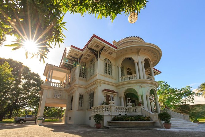 Iloilo City Tour (Garin Farm, Molo Mansion/Church, Vanishing Mansion) - Camiña Balay nga Bato and Ilonggo home life