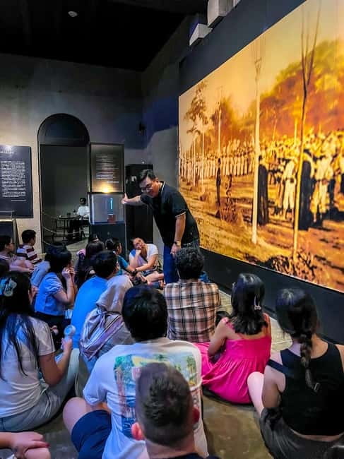 Intramuros: Guided Tours by a Historian and Academic - Starting at Fort Santiago and the site of Maynila
