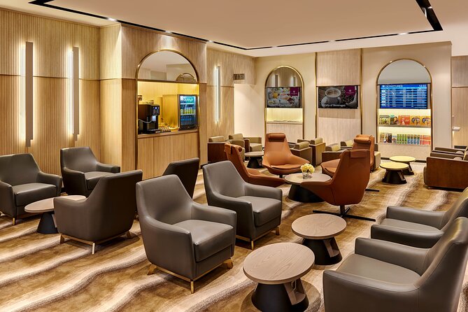 Mactan Cebu International Airport Plaza Premium Lounge - Drinks, coffee, and the extra charge for alcohol