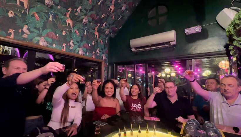 ⭐ Makati Bar Hopping and Pub Crawl Tour with Venus ⭐ - Venus, V, Or Jenny: What The Guide Adds