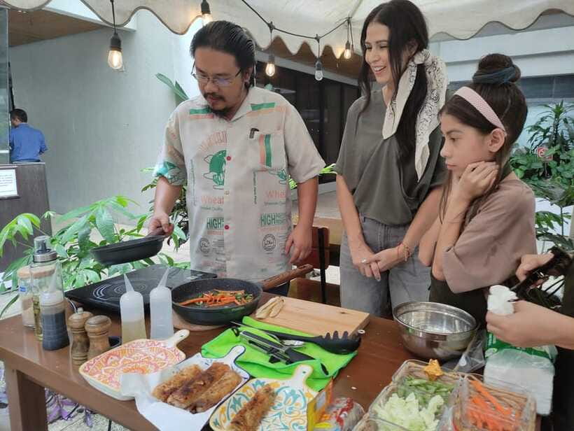 Makati: Hands on Manila Cooking Class - The outdoor setting has a sunny side and a wet-weather problem