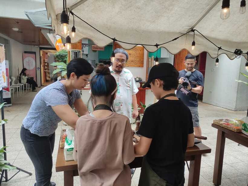 Makati: Hands on Manila Cooking Class - Who should book this experience?