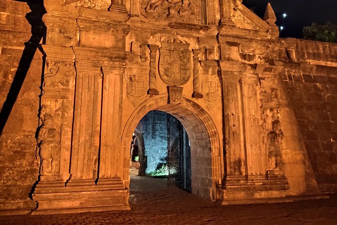 Manila by Night: Discovering City Highlights with Intramuros - Starting with Fort Santiago and the story of Intramuros