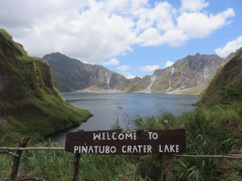 Manila: Mount Pinatubo 4X4 & Hiking Trip - The 11:00 PM Meeting Point in Makati