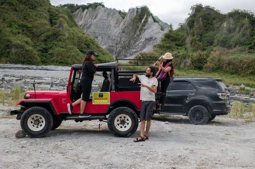Manila: Mount Pinatubo 4X4 & Hiking Trip - The 4x4 Ride Across Volcanic Terrain