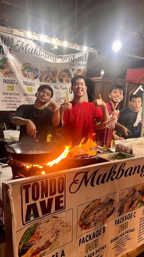 Manila Night market and Street Food Tour - Walking the largest market in Manila