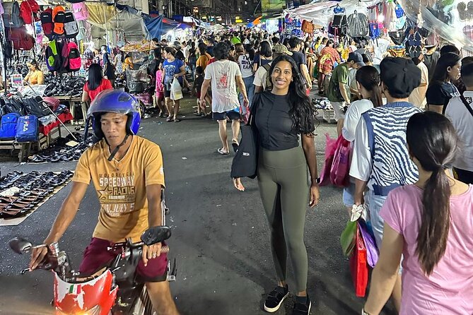 Manila Night Market Experience with Local Guide - A ride, local connections, and a friendly guide
