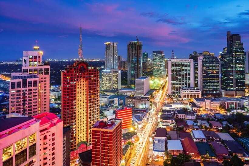 Manila: Private Custom Tour with a Local Guide - Museums, monuments, and the cost of going inside