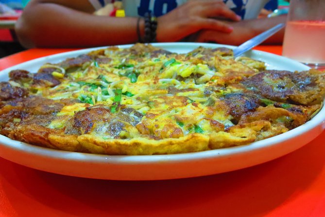 Manila's Culinary Expedition: The Ultimate Food and Market Tour - What the hotel transfer adds