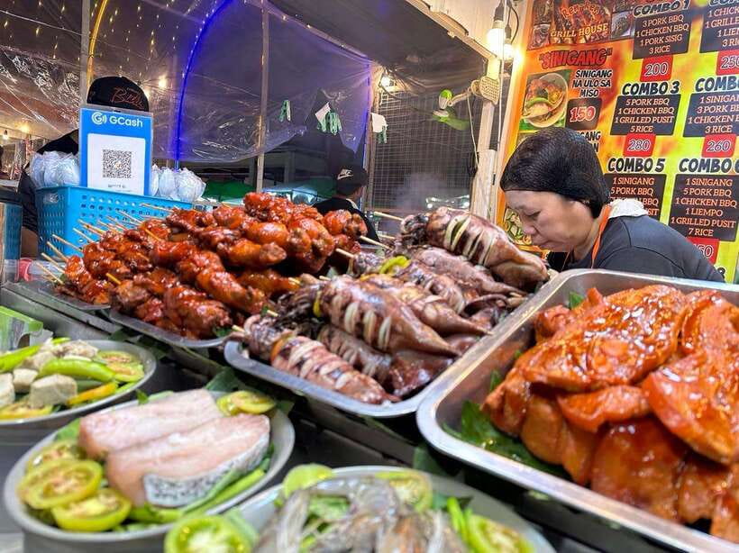 Manila Street food and Night Market Tour - What the guides add to the experience