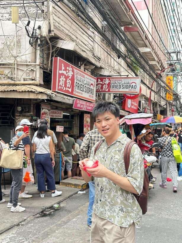 ⭐ Manila Street Food Tour in the Downtown, Eat and Drink⭐ - Why a small group helps in Tondo and Binondo