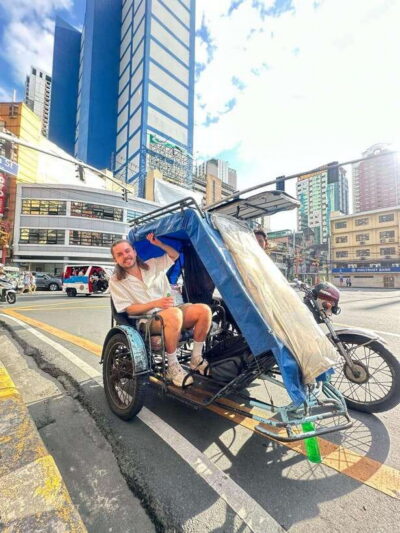 Manila Tuktuk and Jeepney Ride Guided Tour