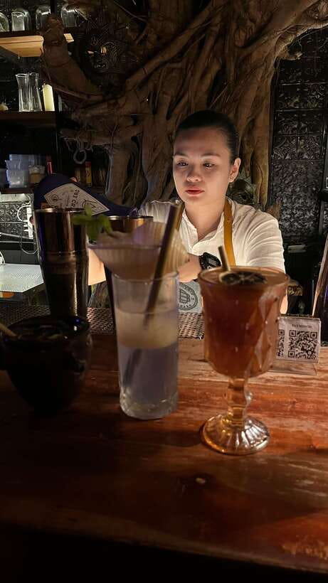 Manila Ultimate Nightlife Pub Crawl - How much value do you get for $54?